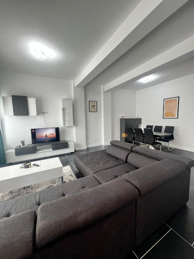 Marvellous Aparthotel With Master Apartments Sučava Exteriér fotografie