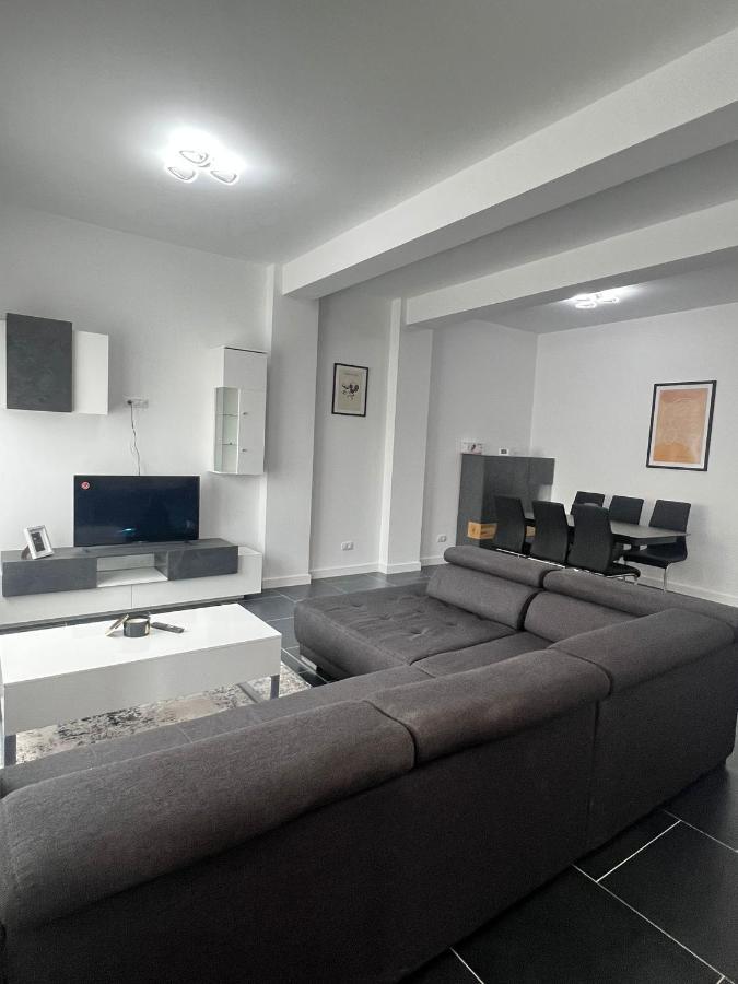 Marvellous Aparthotel With Master Apartments Sučava Exteriér fotografie