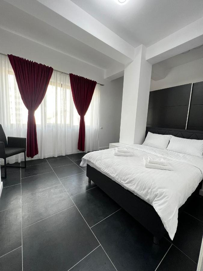 Marvellous Aparthotel With Master Apartments Sučava Exteriér fotografie