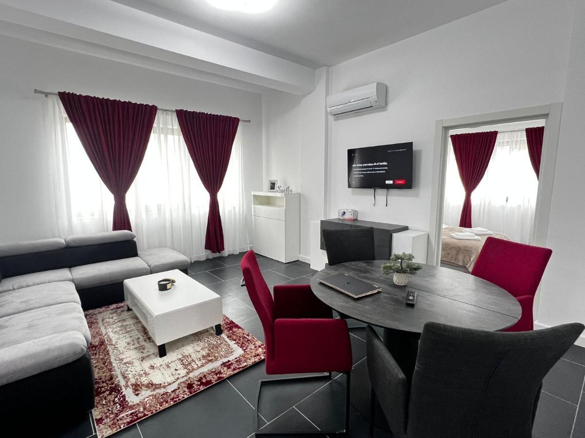 Marvellous Aparthotel With Master Apartments Sučava Exteriér fotografie
