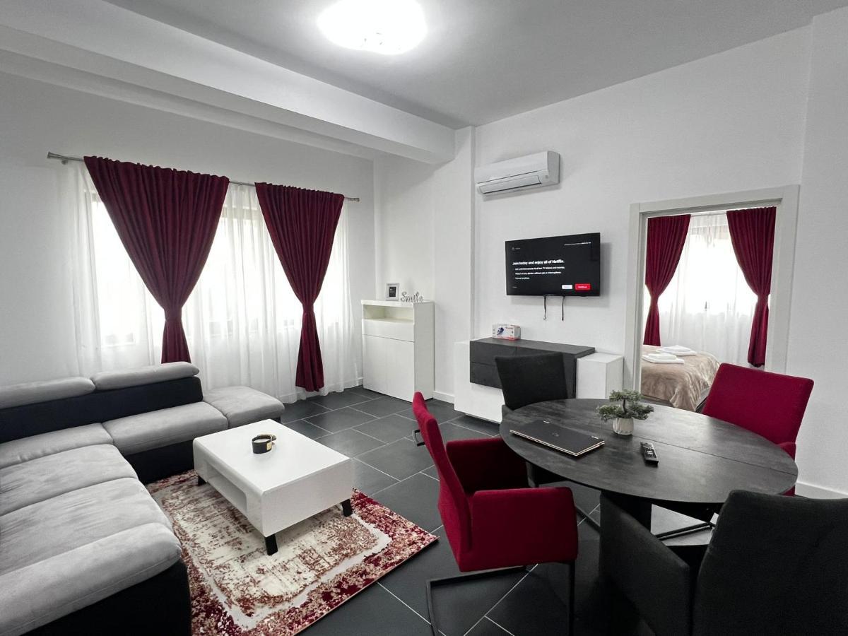 Marvellous Aparthotel With Master Apartments Sučava Exteriér fotografie